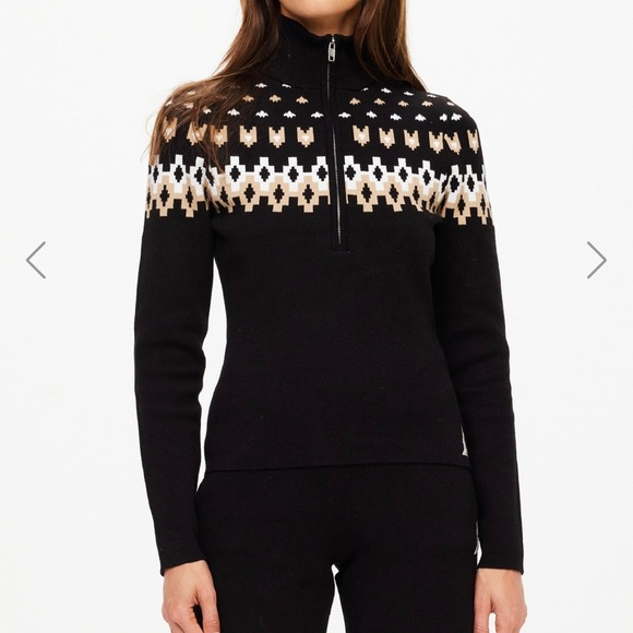 The Upside Fairbanks Blanche Half Zip - Picture 2 of 9